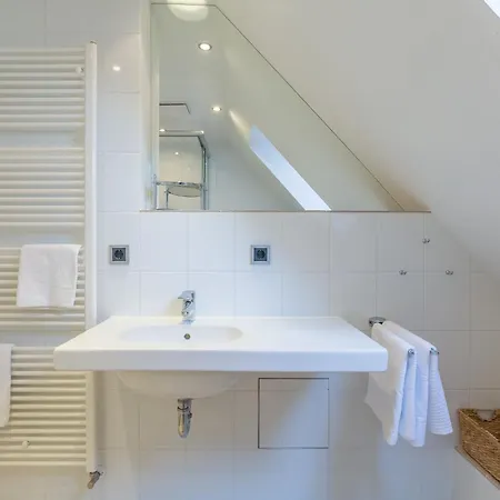 Wagenknecht, 10 Appartement
